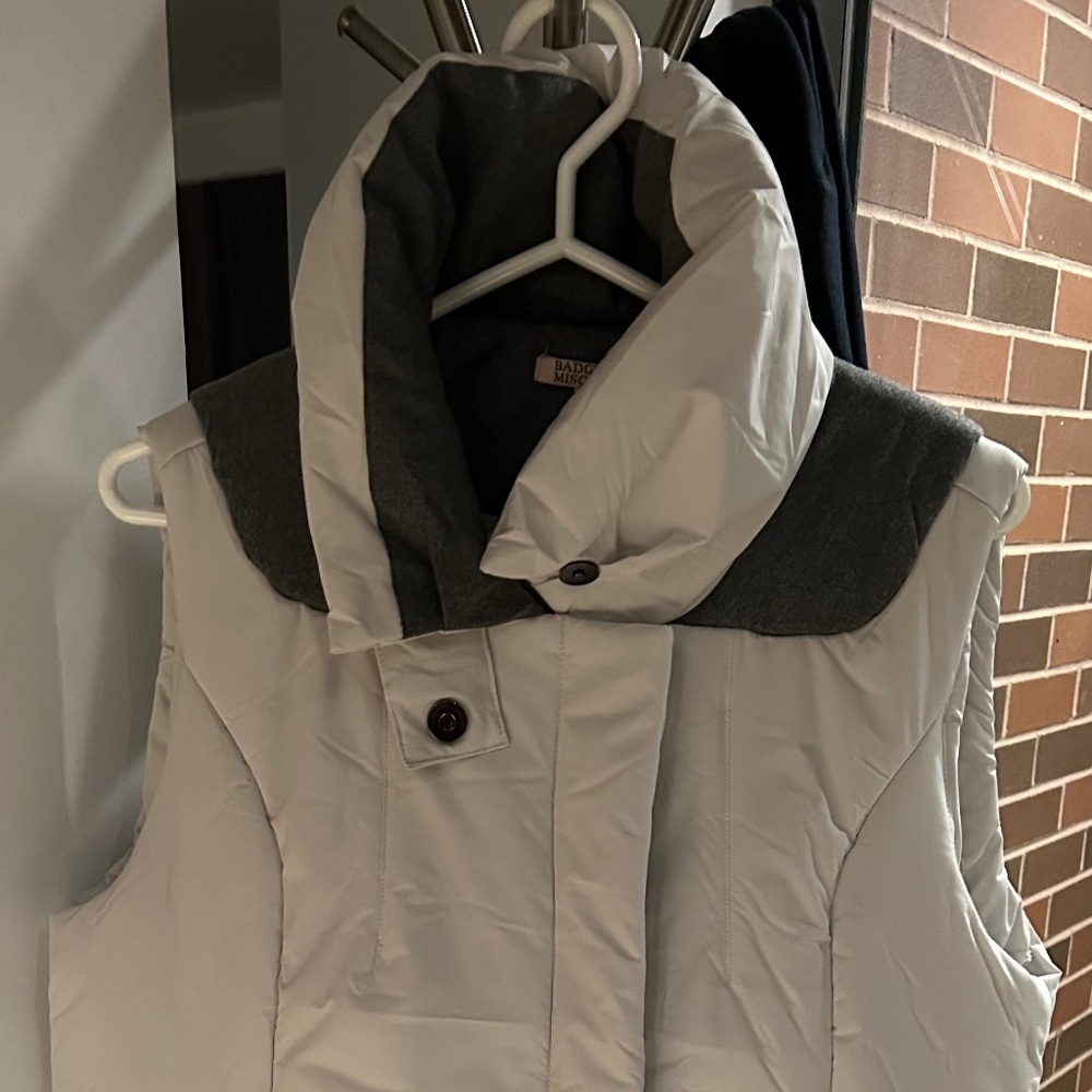 Badgley Mischka Puffer Vest
